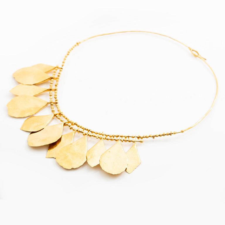 Tapio Wirkkala, collier "Koivunlehvä", 18K guld.