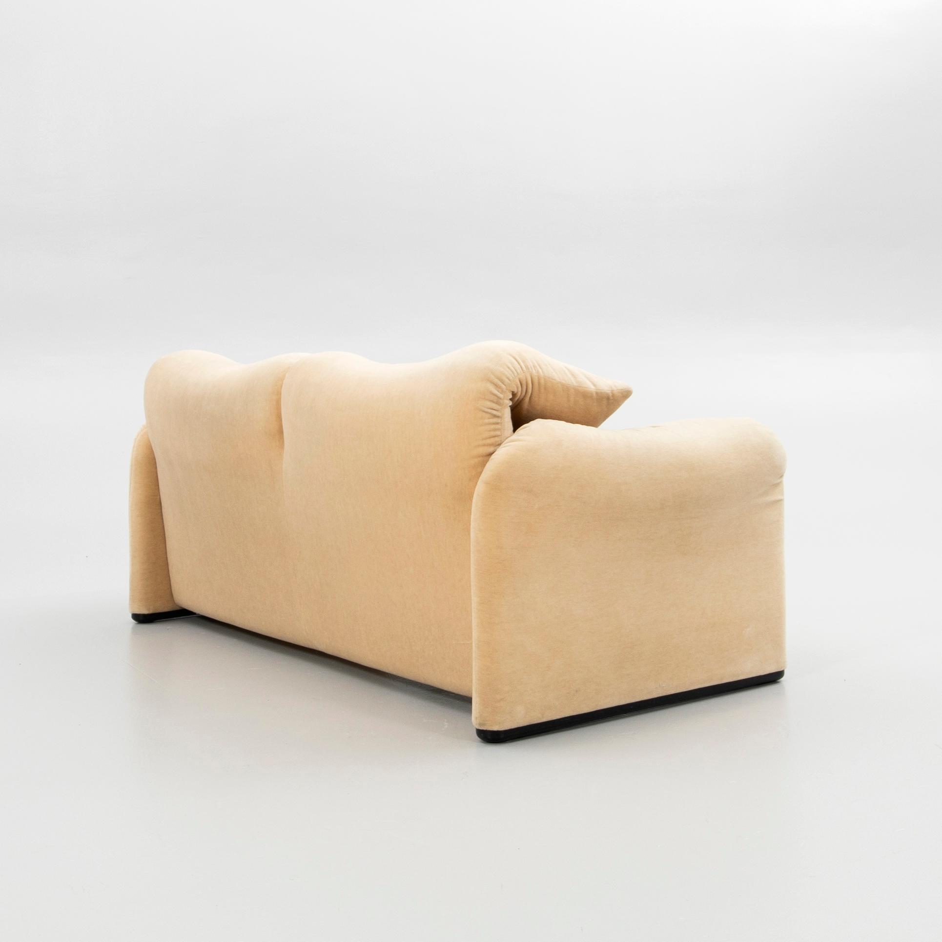 Vico Magistretti, soffa, "Maralunga", Cassina, Italien.