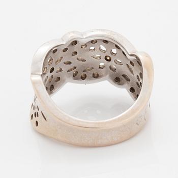 Ole Lynggaard ring "Lace".