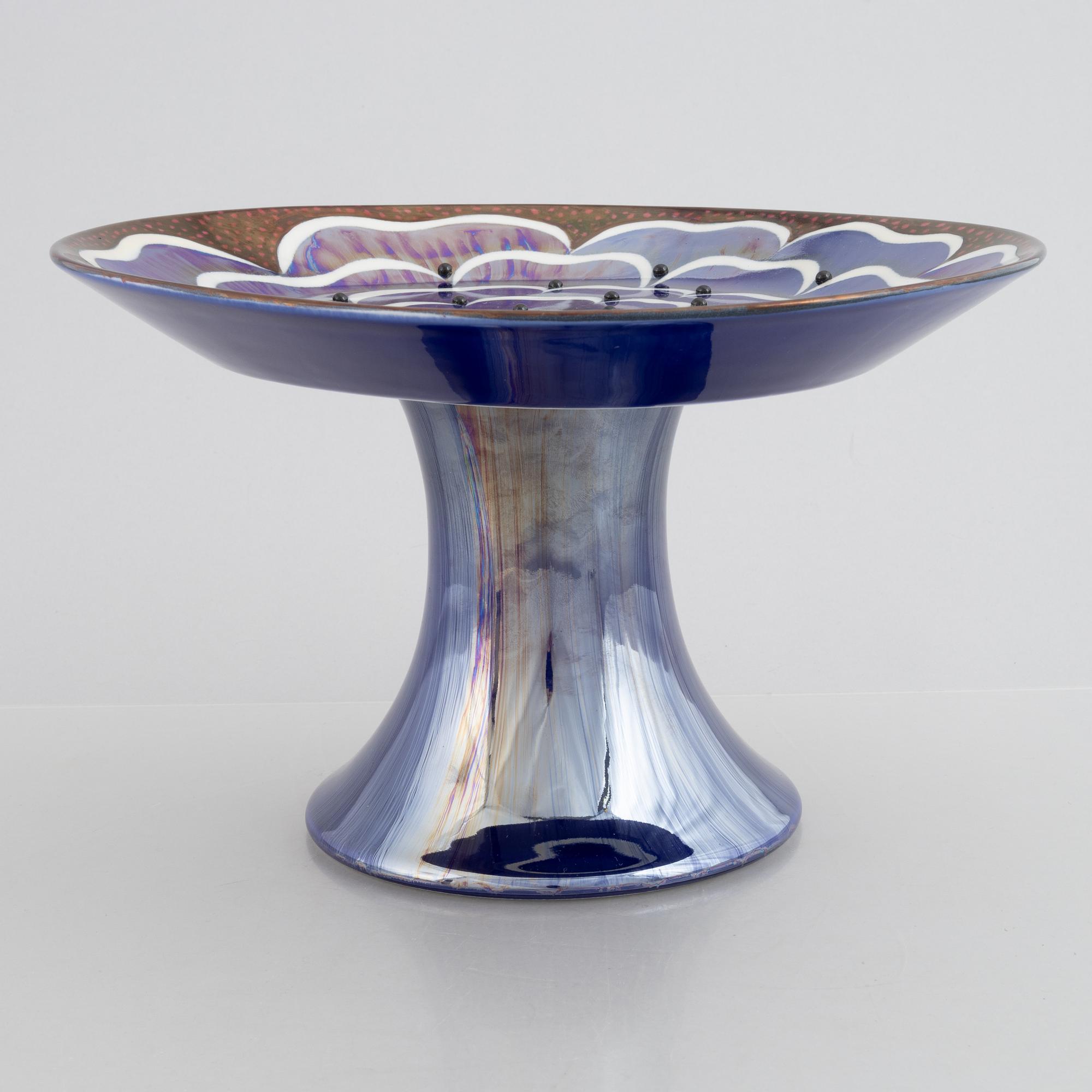 Birger Kaipiainen, a 'Florence' centerpiece bowl, Arabia, Finland.