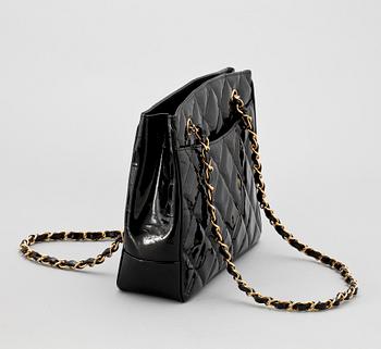 A 1980s black quilt leather shoulder bag by Chanel.