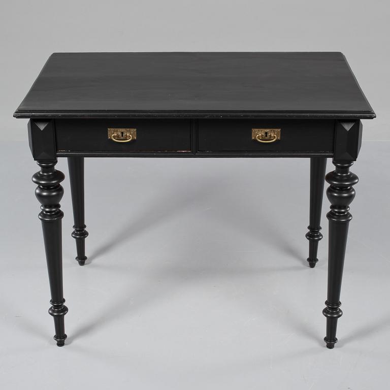 SKRIVBORD, nyrenässans, sent 1800-tal.