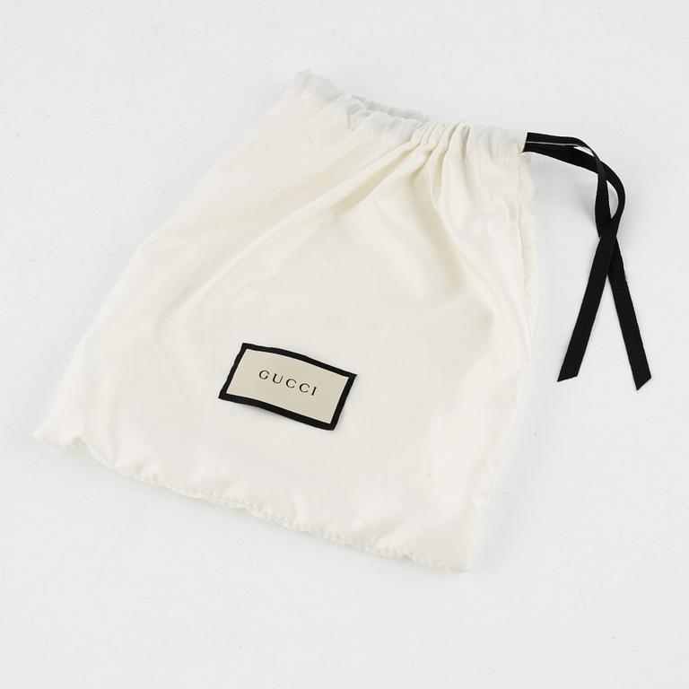 Gucci, a black leather 'Interlocking G' bag.