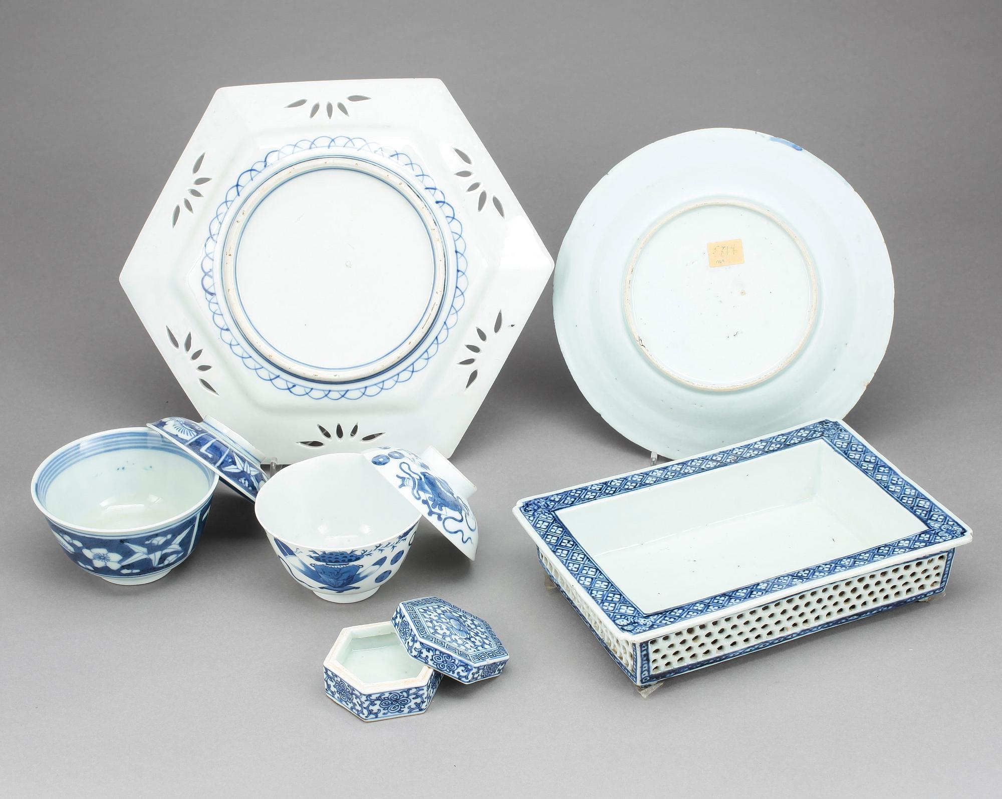 PARTI PORSLIN, 6 delar, Kina resp Japan, 1800-1900-tal.