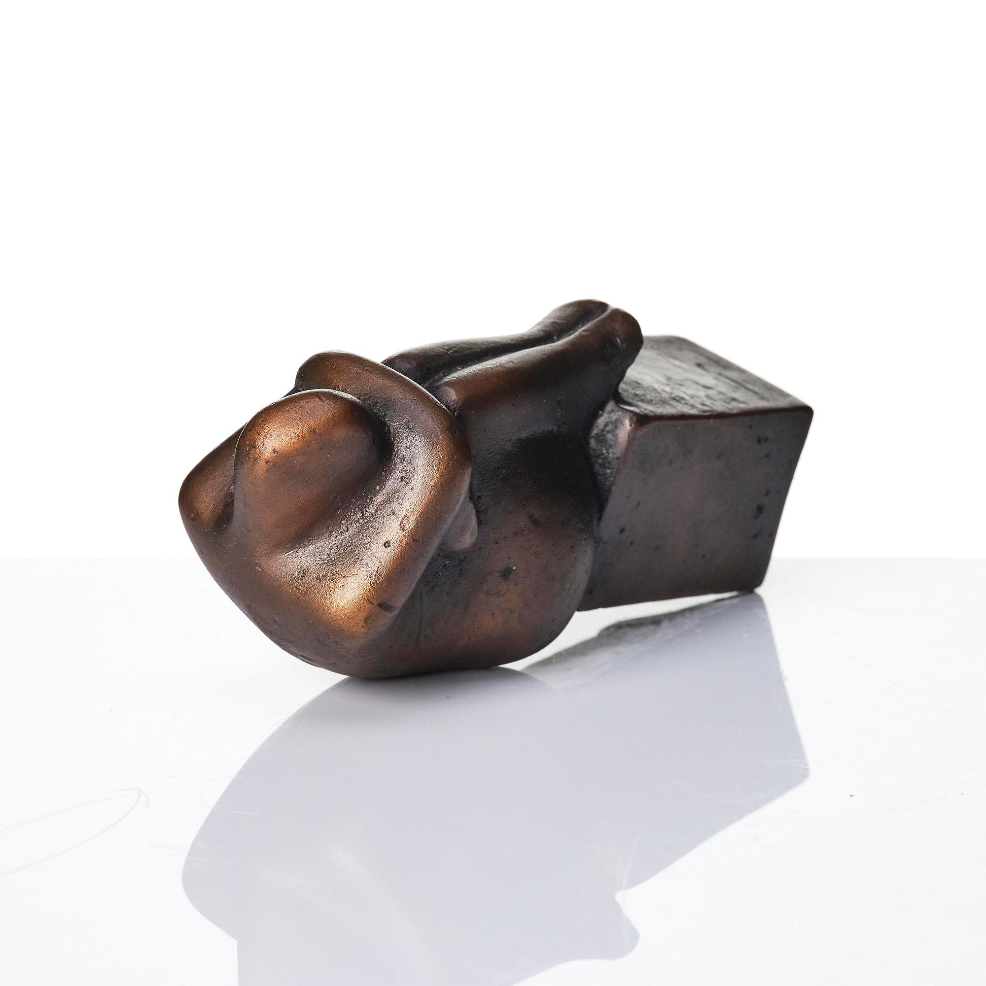 Lisa Larson, Skulptur ”Tänkaren", patinerad brons, Galleri Scandia, efter 1978, ed. 586/999.