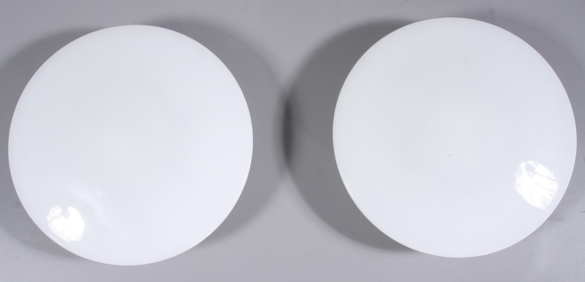 VÄGGLAMPOR, ett par, "AJ-Eklipta", nr 32012, Arne Jacobsen, Louis Poulsen.