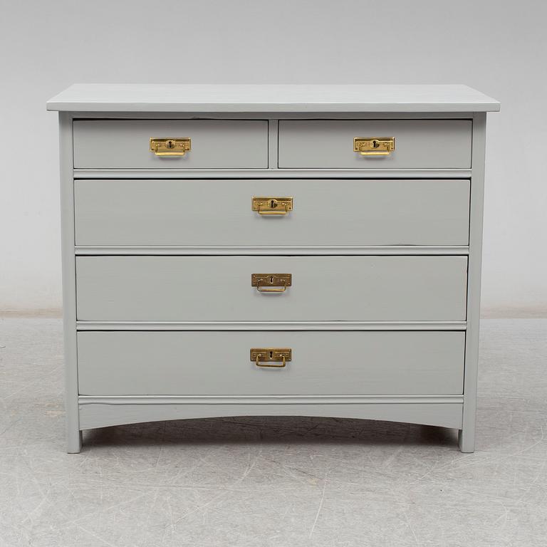 An Art Noveau chest of drawers, early 20th century.