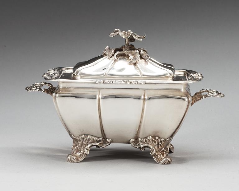 A Swedish 19th century silver sugar-casket, makers mark of Gustaf Möllenborg, Stockholm 1846.