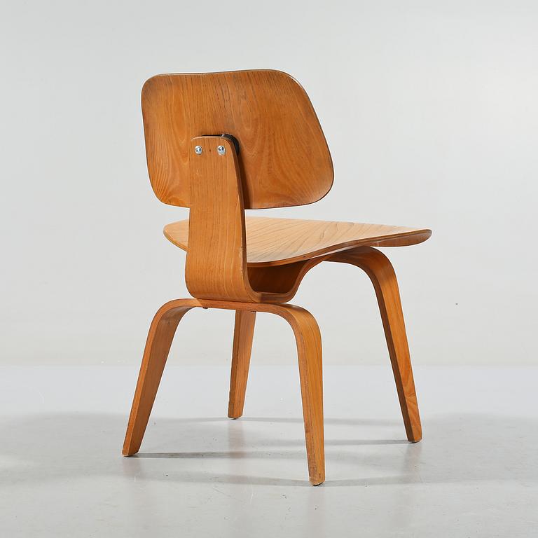 STOL, "DCW", Charles och Ray Eames, modellen formgiven 1945-6.