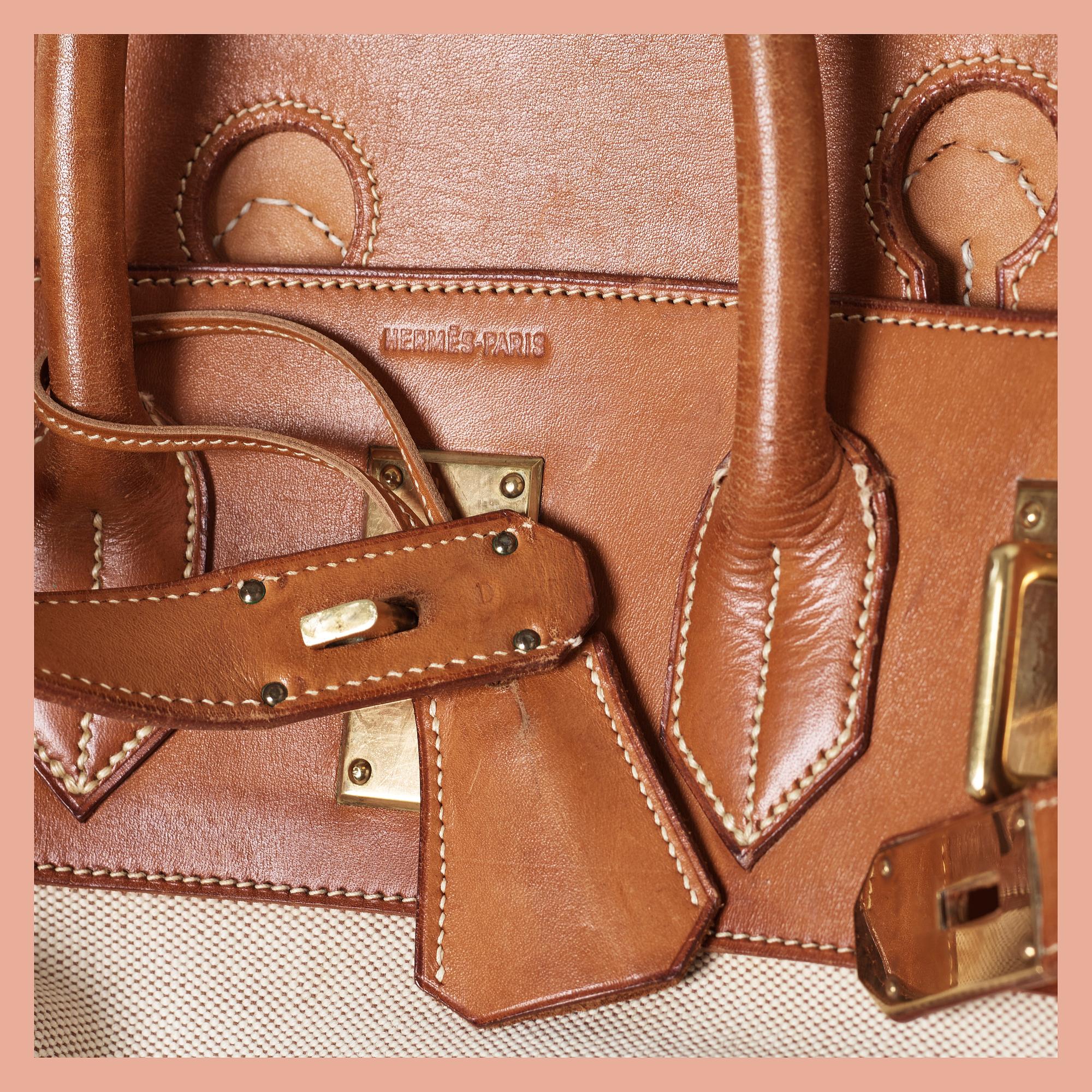 VÄSKA, "Haut à Courroies", Hermès.