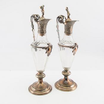 Wine decanters/carafes, a pair from the early 20th century.