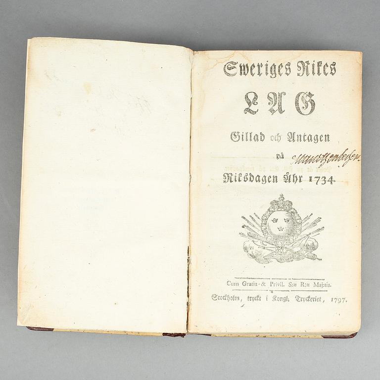 LAGBOK, Sweriges Rikes Lag, gillad och antagen på Riksdagen åhr 1734, Stockholm 1797.