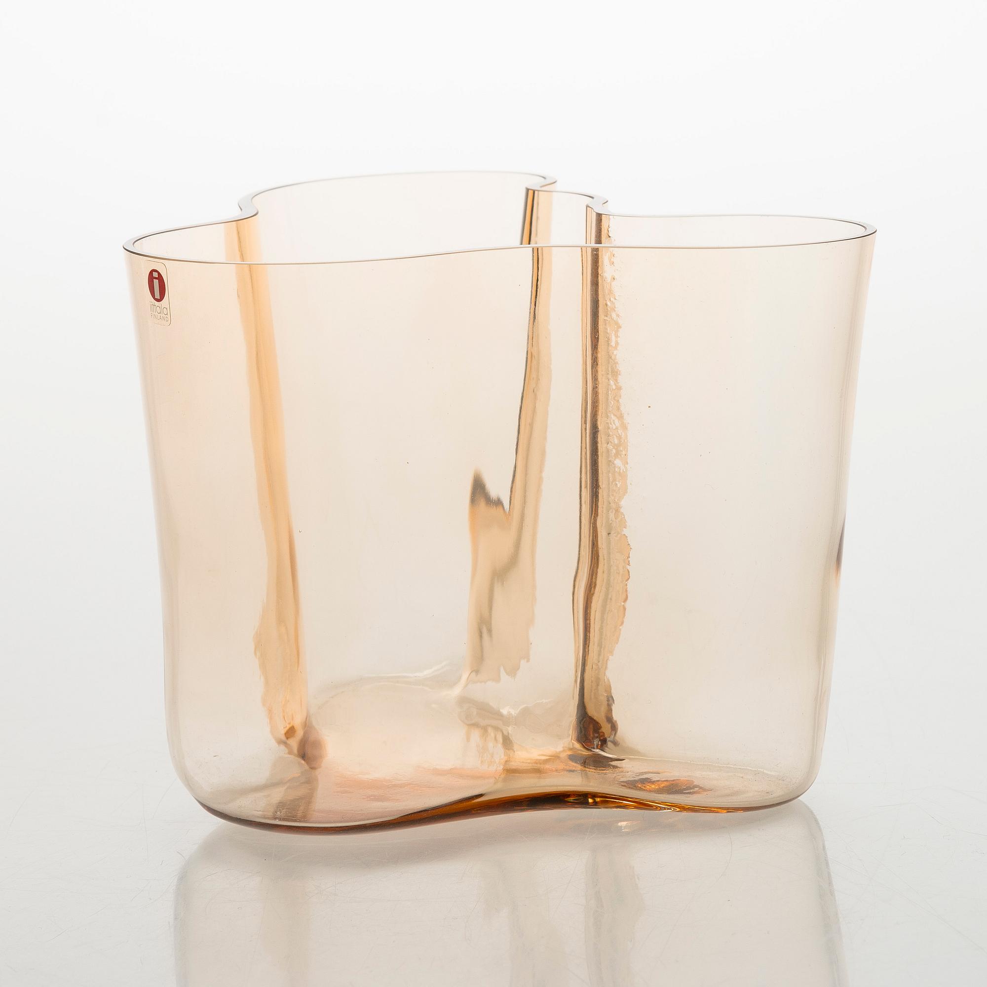 Alvar Aalto, vas, "3030", signerad Alvar Aalto Iittala 1936-1996.