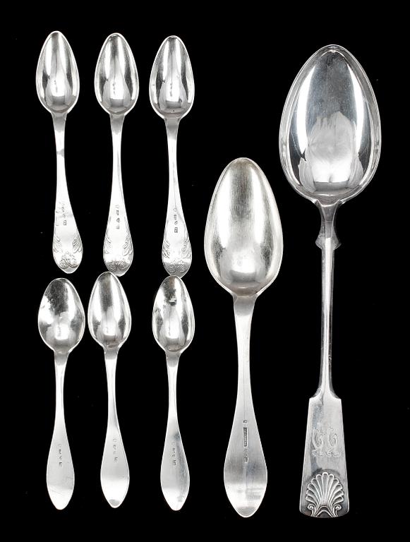 RAGUSKED SAMT 7 olika SKEDAR, silver, Finland resp Eksjö, 1800-1900-tal. Totalvikt ca  240 gram .