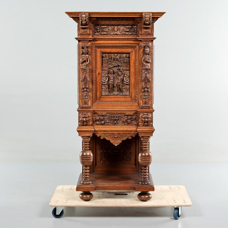 SKÅP, barockstil, tidigt 1900-tal.