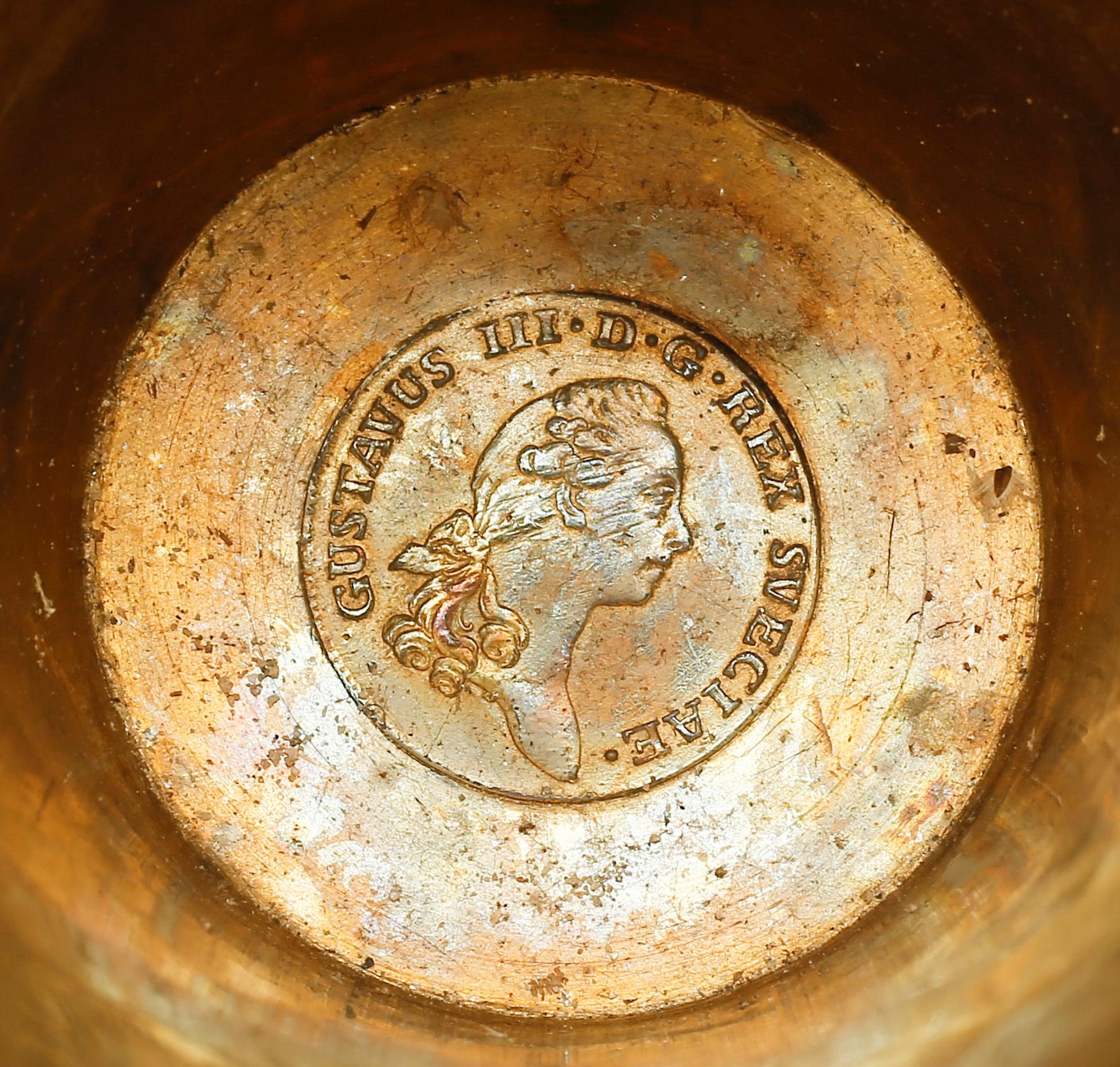 BÄGARE, silver. Sverige, daterad 1784. Vikt ca 294 gram.