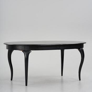 Uno Åhrén, a Swedish Grace dining table, 1920s.
