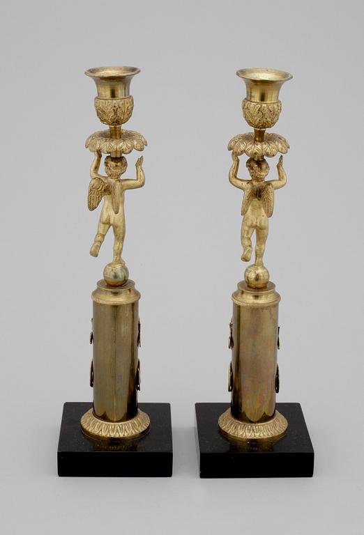 LJUSSTAKAR, ett par, empirestil, sekelskiftet 1900.