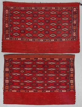 CHUVALS, 2 pcs., flat woven, old, probably Iran, ca ca 75,5 x 117 cm and 76,5 x 106 cm.