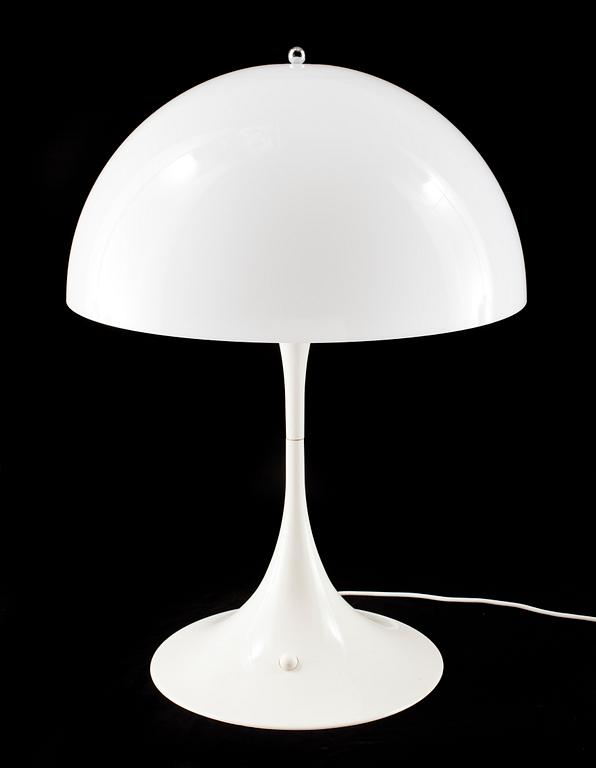 BORDSLAMPOR, 2 st, "Pantella" Design Verner Panton för Louis Poulsen, Formgiven 1971.