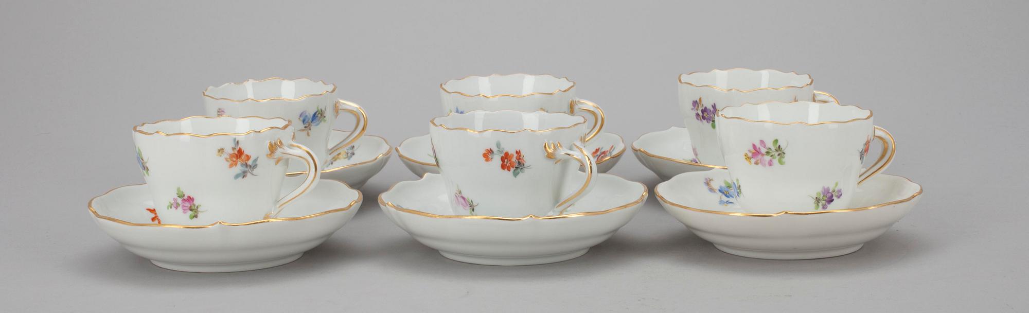 MOCCAKOPPAR med FAT, 6 st, porslin, Meissen 1900-tal.