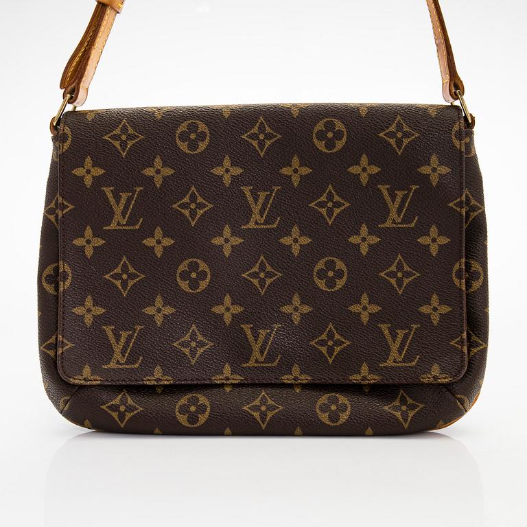 Louis Vuitton, a 'Musette Tango' bag.