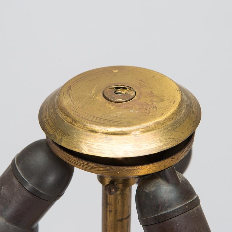 Aino Aalto, golvlampa, modell 806A tillverkare Oy Taito Ab. 1940-tal.