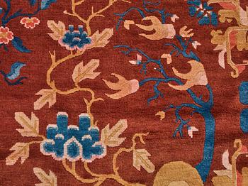 A CARPET, an antique/semi-antique Ningxia probably, China, ca 492,5-494,5 x 388-389,5 cm.