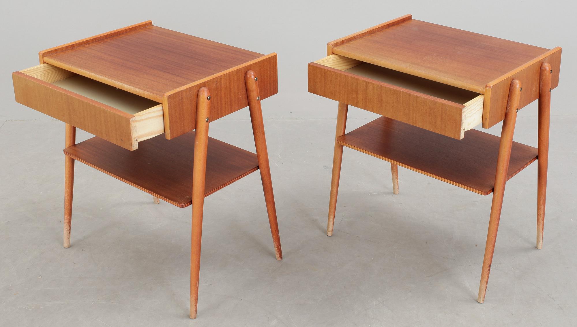 SÄNGBORD, ett par, AB Carlströms & CO Möbelfabrik, 1950/60-tal.