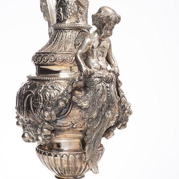 Lale Silverware & Co Ltd, a large sterling silver jug, Istanbul, Turkey 20th century.