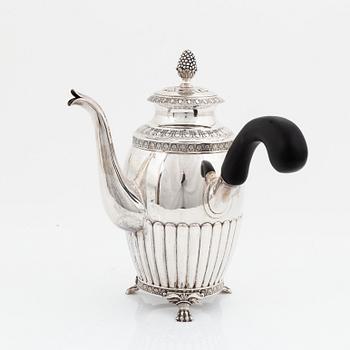 Anders Lundqvist, kaffekanna, silver, senempire, Stockholm 1847.