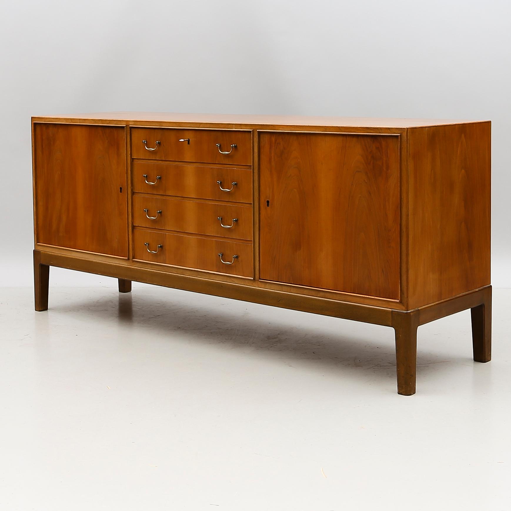 SIDEBOARD, Danmark, 1900-talets andra hälft.