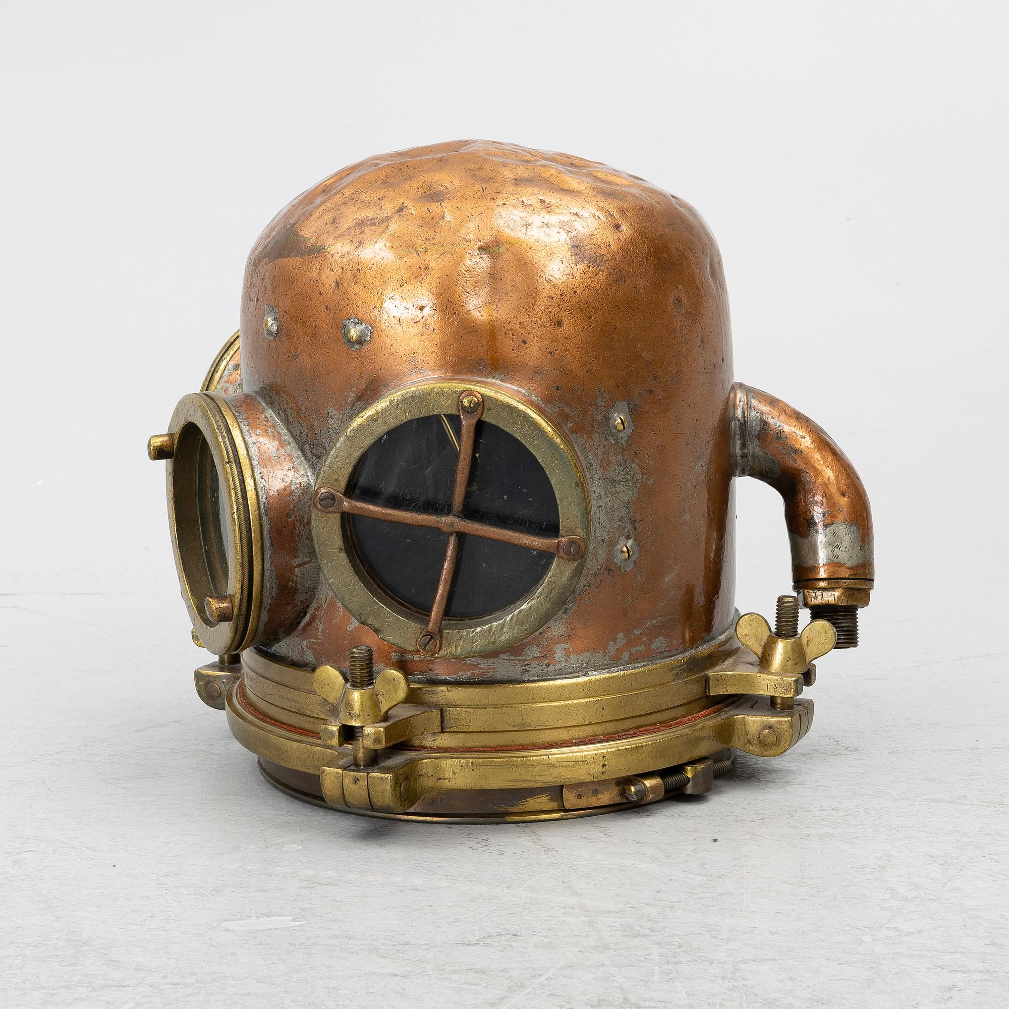 Diving helmet, for deep-sea divers, circa 1900 (before 1904),  C.A. Lindqvist (Carl Axel L 1828-1904).