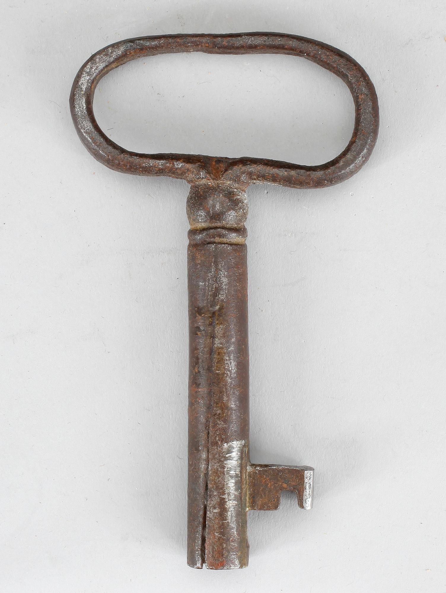 SKÅP, allmoge, daterat 1753.