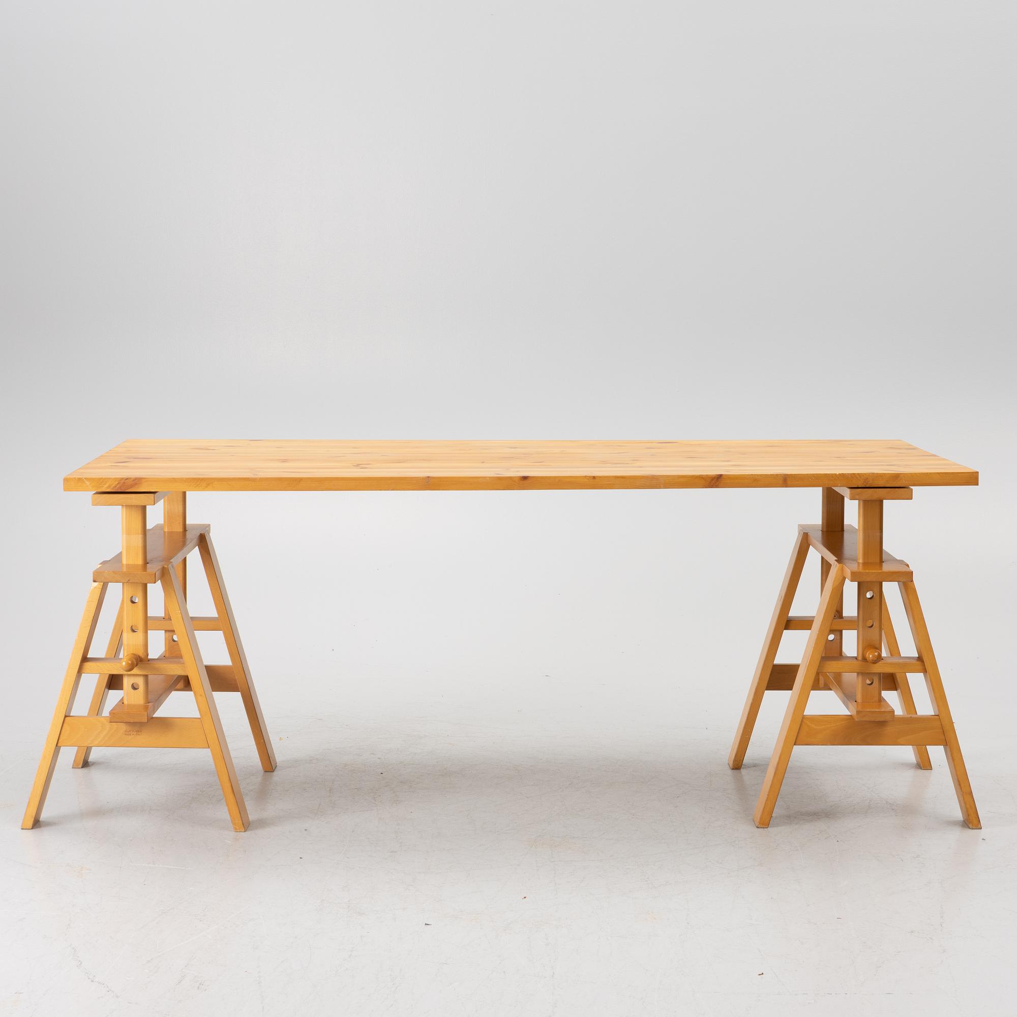 Achille Castiglioni, a 'Leonardo' table, Zanotta, Italy.