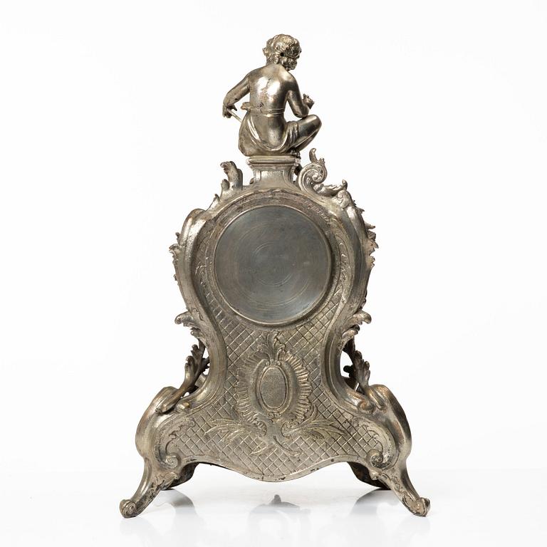 Bordspendyl, rokokostil, Frankrike, sent 1800-tal.