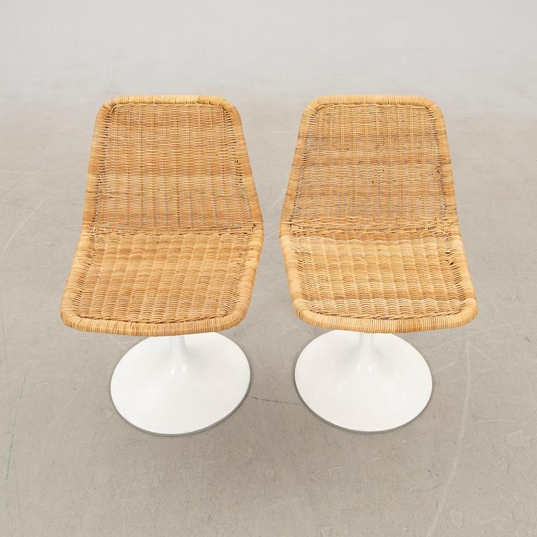 Börje Johansson, chairs 2 pcs "Vinga" and table, Johanson Design, Markaryd, later part of the 20th century.