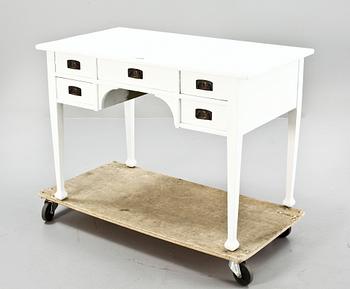 SKRIVBORD, jugend, 1900-talets andra hälft.