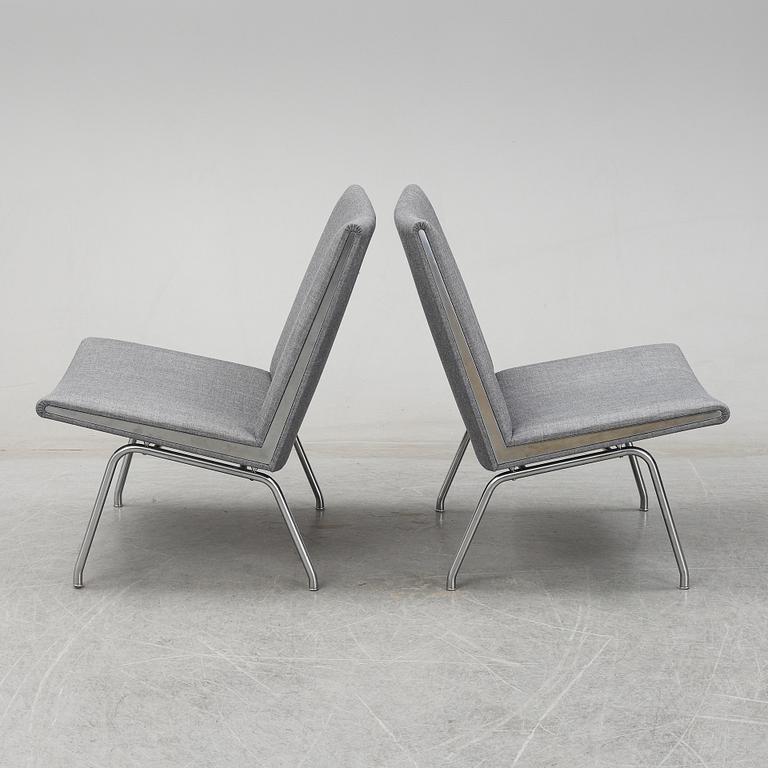 Hans J Wegner, a apir of 'Kastrup Airport Lounge Chair' for AP stolen.