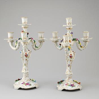 A PAIR OF DRESDEN PORCELAIN CANDELABRA, MID 20TH CENTURY.