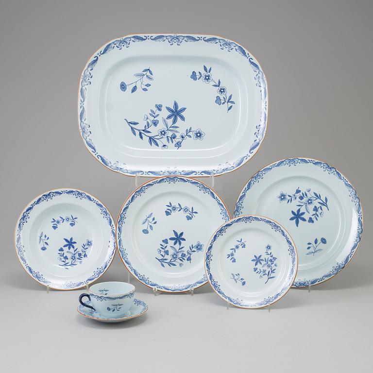 MATSERVIS, 67 delar, porslin, "Ostindia", Rörstrand, 1970/80-tal.