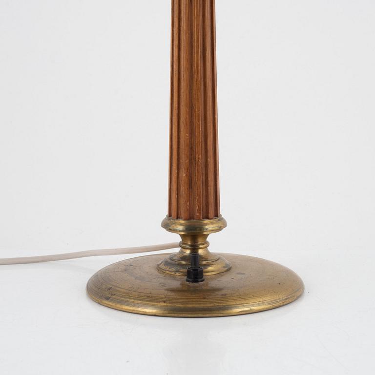 Bordslampa, Swedish Modern, Nordiska Kompaniet, 1900-talets mitt.