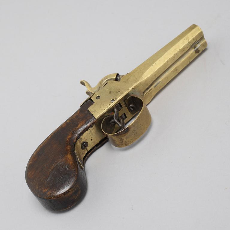 Four guns, 19th century.