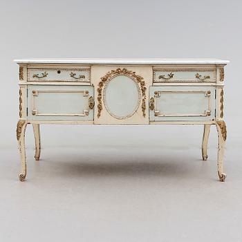SIDEBOARD, Louis XVI-stil, Maple & Co, London & Paris, 1900-talets första hälft.