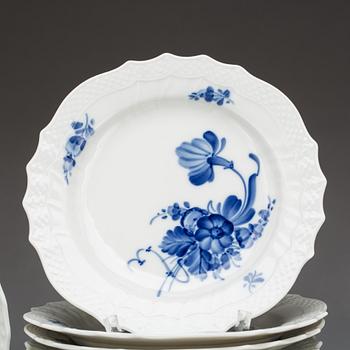 KAFFESERVIS, 47 delar, porslin, "Blå blomst", Kunglig Dansk.