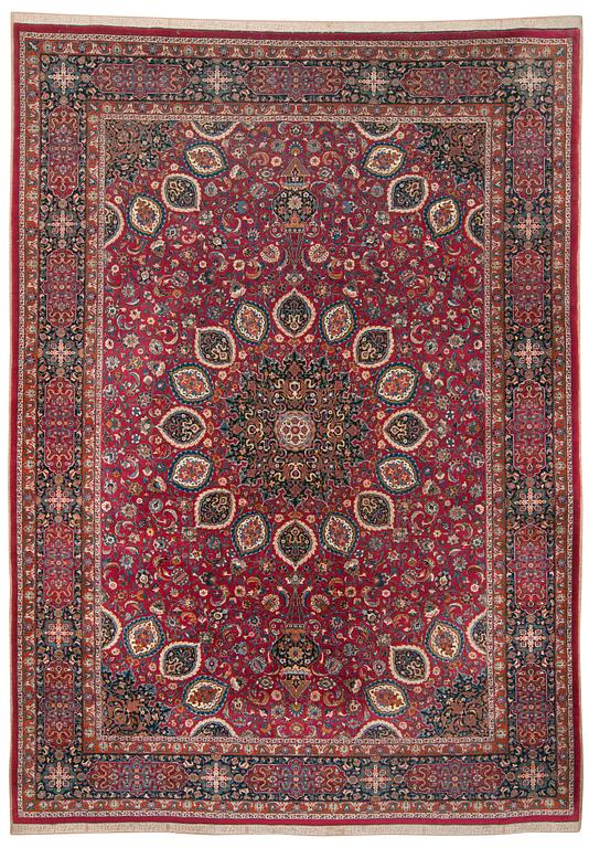 OLD MASHAD. 481 x 338 cm (in addition the sides have 2,5 cm of flat weave on each side, the ends have about 7,5 cm of flat weave on each end with kufic inscriptions and an inscription.