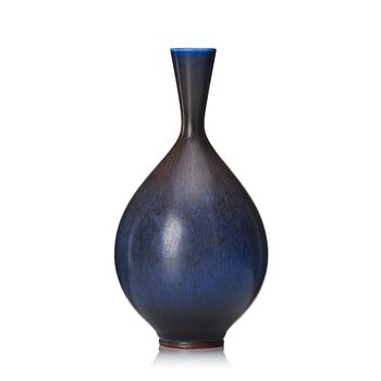 92. Berndt Friberg, a stoneware vase, Gustavsberg studio, Sweden 1964.