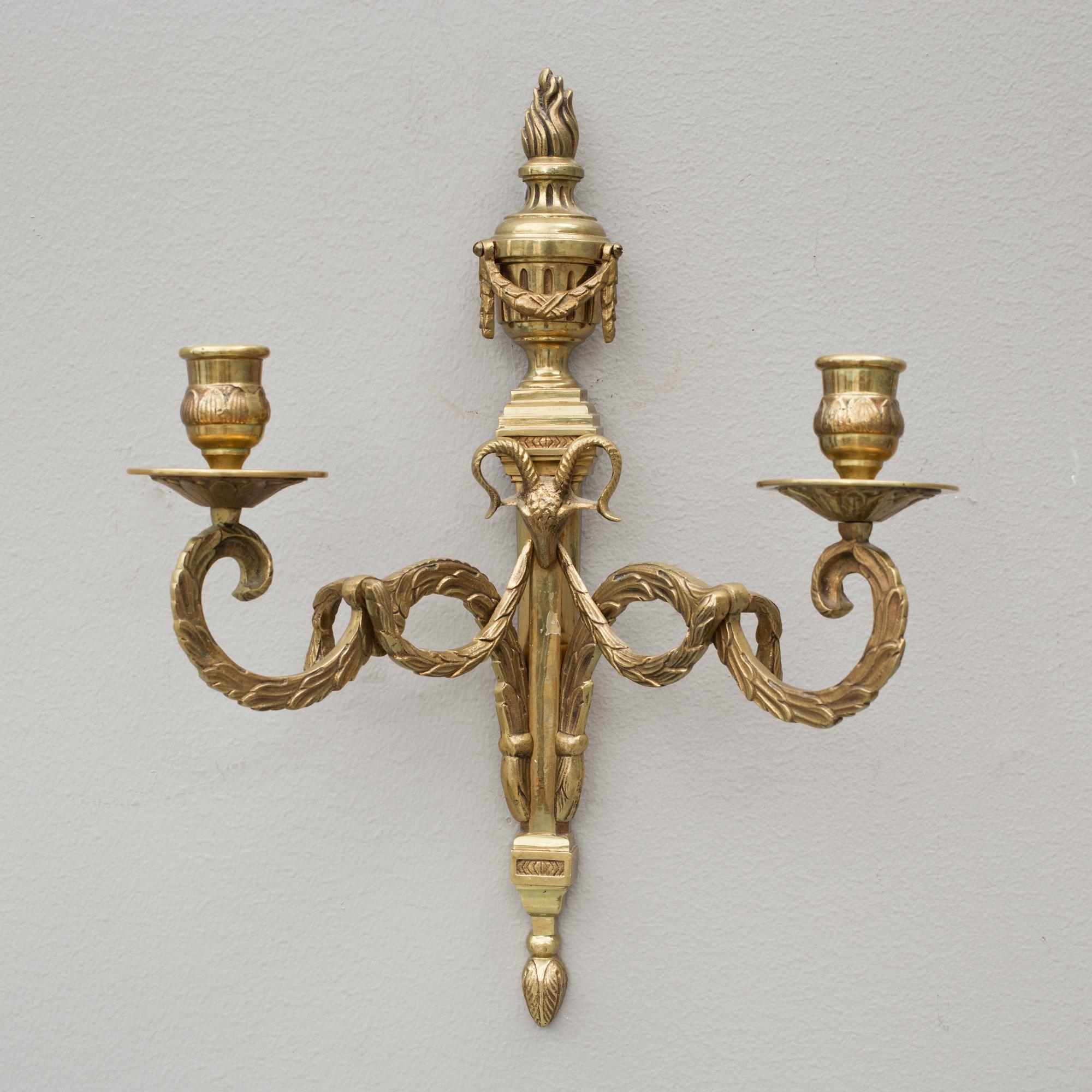 APPLIQUER, ett par, mässing, Louis XVI-stil, 1900-talets första hälft.