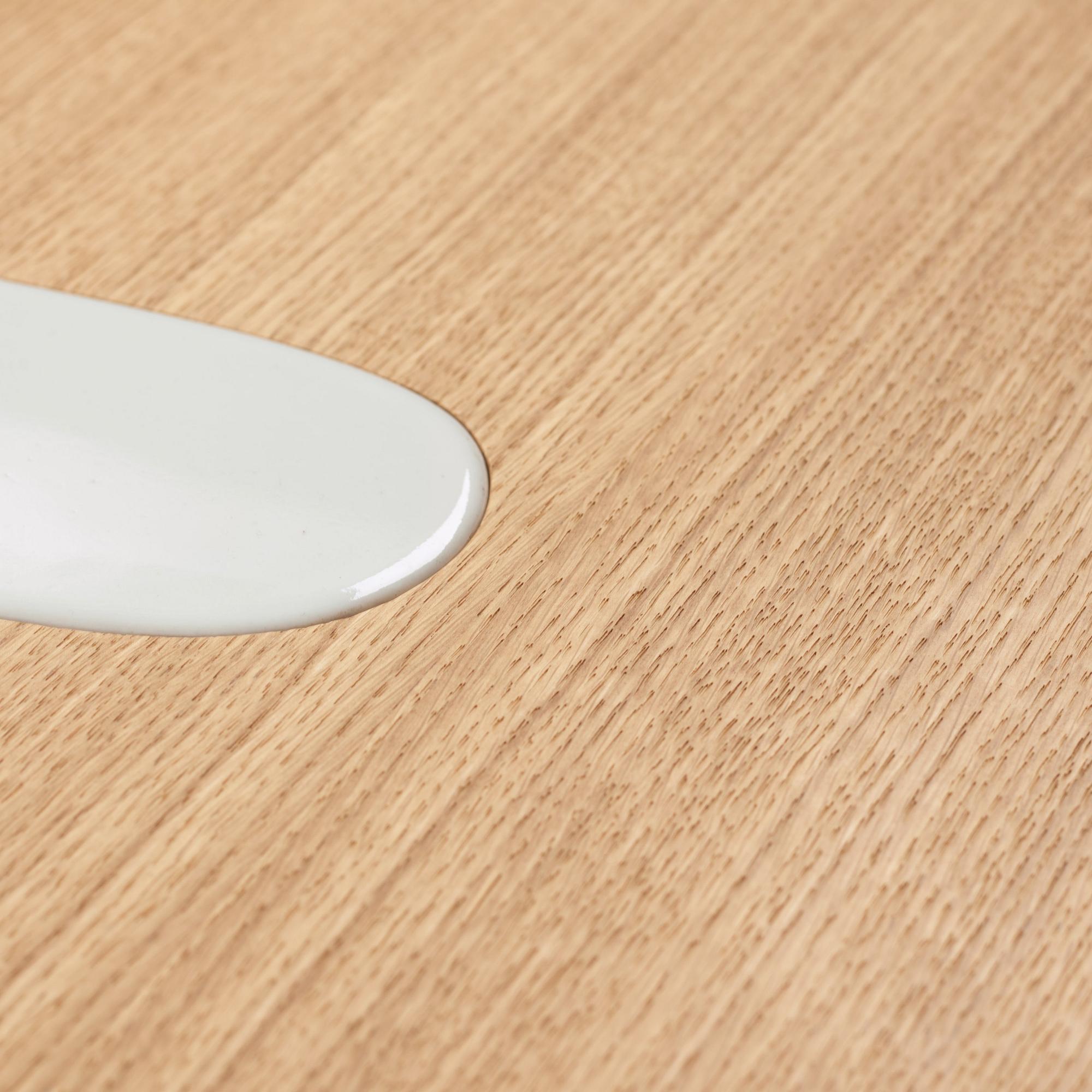 India Mahdavi, matbord, "Double Diagonale", formgivet inför ett projekt tillsammans med Firma Svenskt Tenn år 2022.