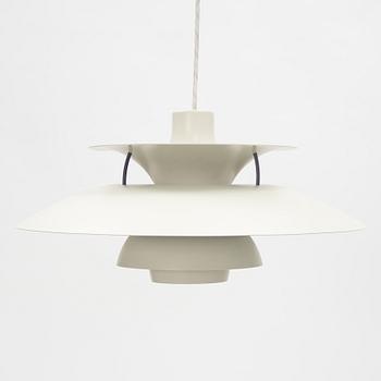 Poul Henningsen, taklampa, "PH-5", Louis Poulsen, Danmark.